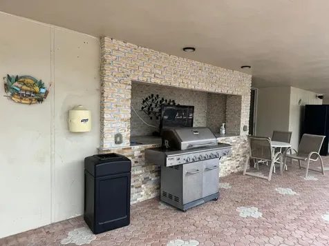 33 Abbey Lane Delray Beach FL 33446