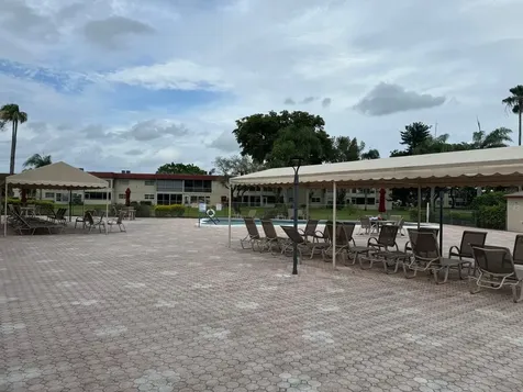33 Abbey Lane Delray Beach FL 33446