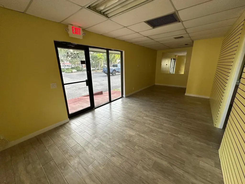 705 Park Avenue Lake Park FL 33403