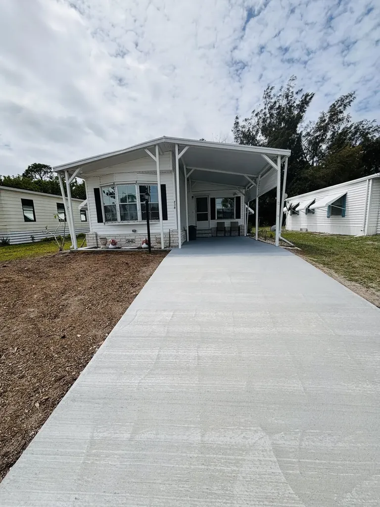 238 W Caribbean Port St Lucie FL 34952