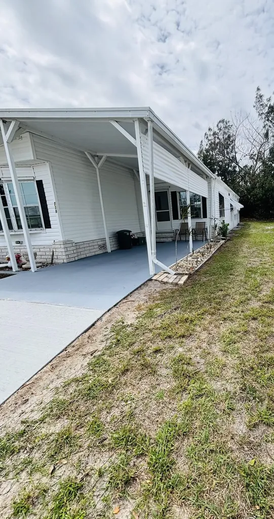 238 W Caribbean Port St Lucie FL 34952