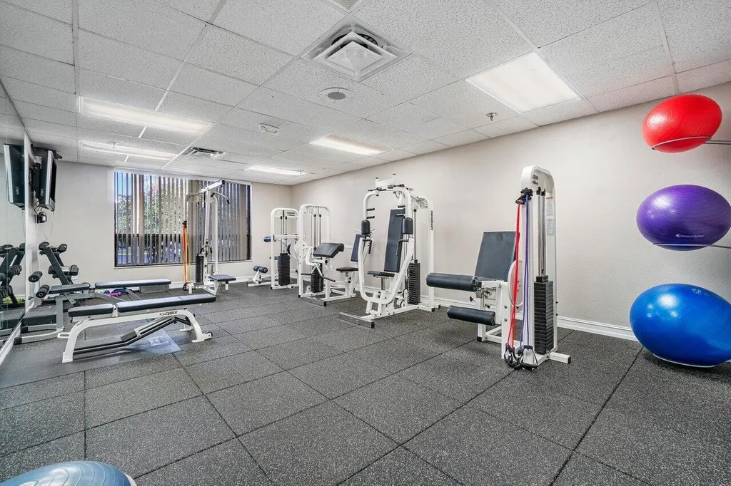 5120 Golfview Court Delray Beach FL 33484