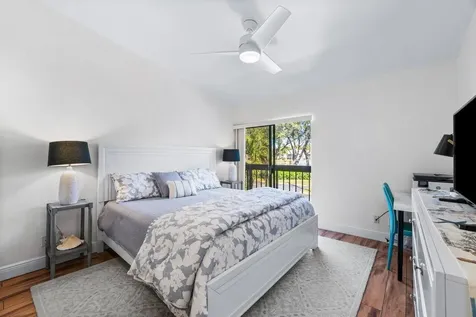 5120 Golfview Court Delray Beach FL 33484