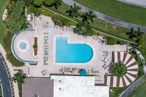 5120 Golfview Court Delray Beach FL 33484