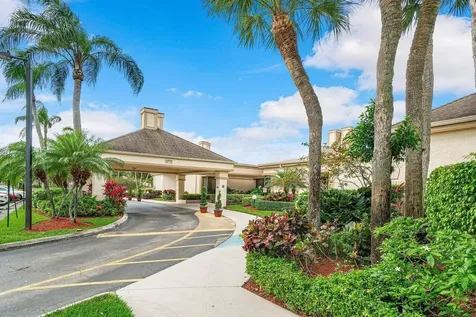 5120 Golfview Court Delray Beach FL 33484