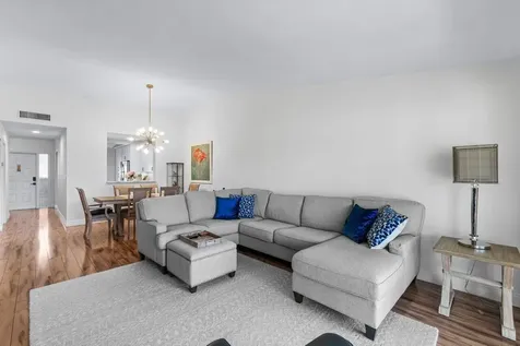 5120 Golfview Court Delray Beach FL 33484