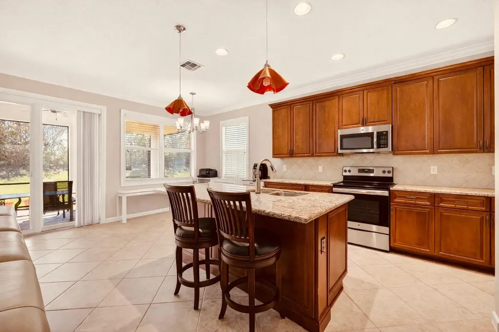11379 SW Lake Park Drive Port St Lucie FL 34987