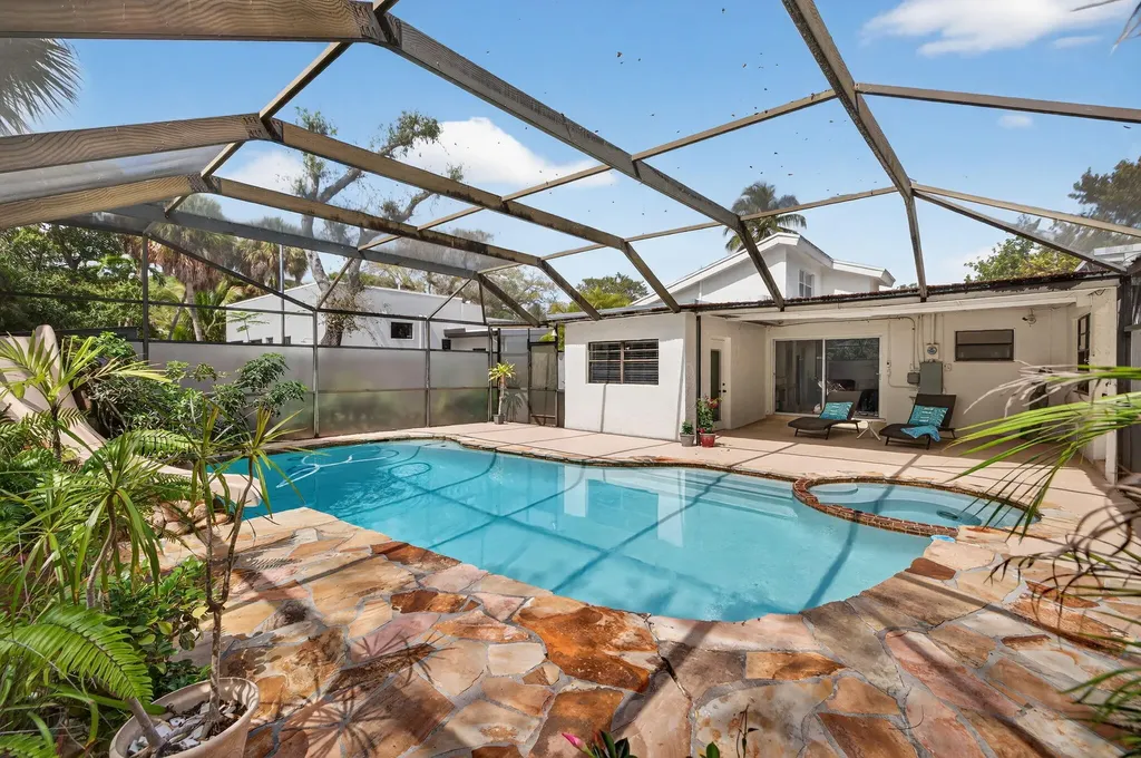 1720 SW 14th Street Fort Lauderdale FL 33312