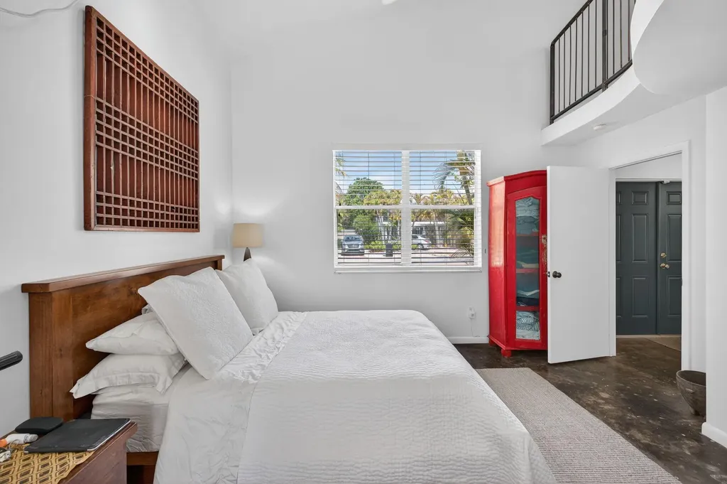 1720 SW 14th Street Fort Lauderdale FL 33312