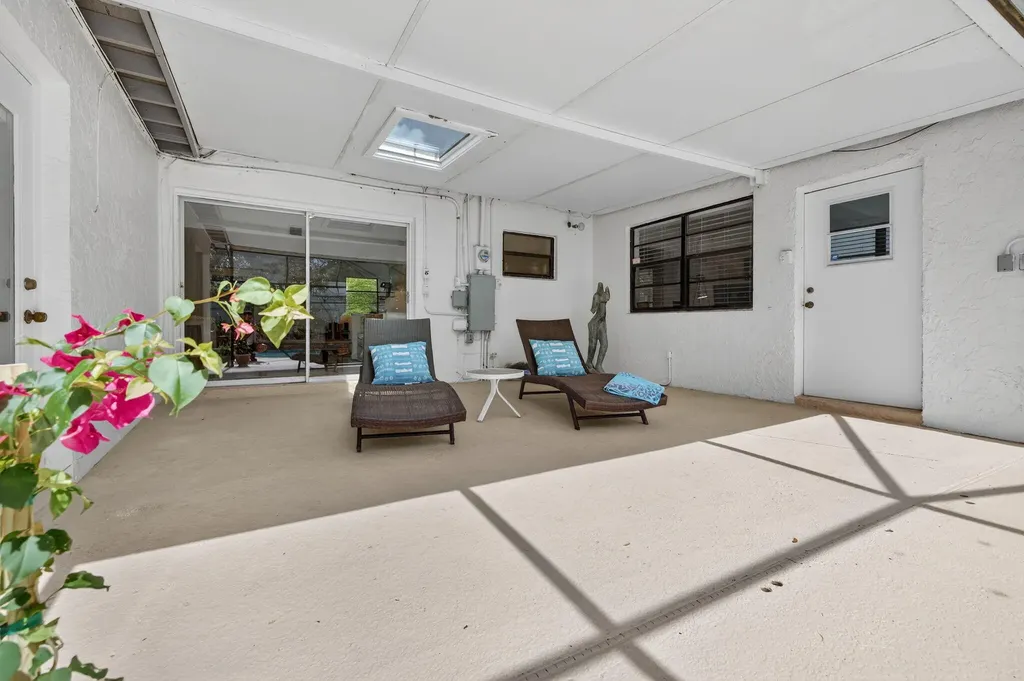 1720 SW 14th Street Fort Lauderdale FL 33312