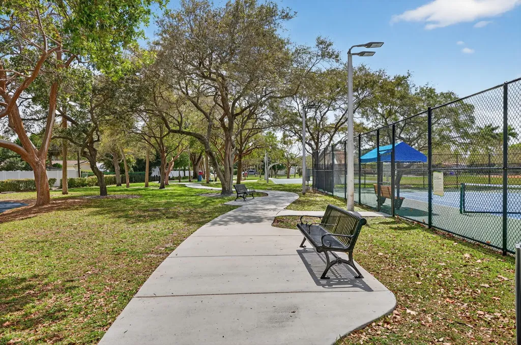 1720 SW 14th Street Fort Lauderdale FL 33312