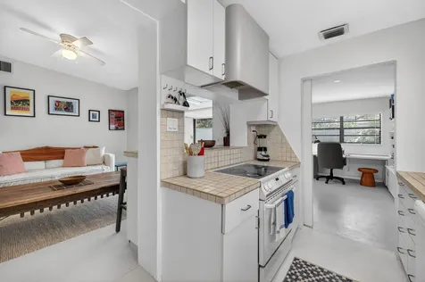 1720 SW 14th Street Fort Lauderdale FL 33312