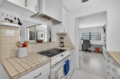 1720 SW 14th Street Fort Lauderdale FL 33312