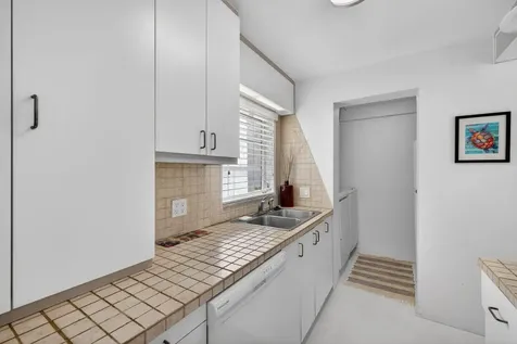 1720 SW 14th Street Fort Lauderdale FL 33312