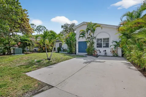 1720 SW 14th Street Fort Lauderdale FL 33312