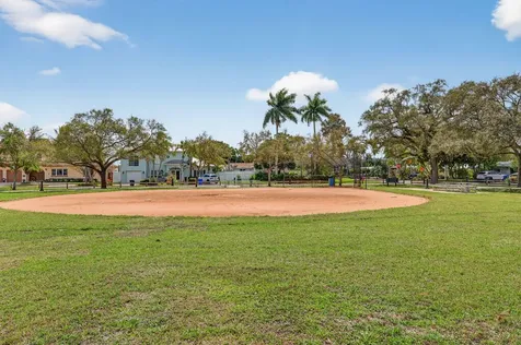 1720 SW 14th Street Fort Lauderdale FL 33312