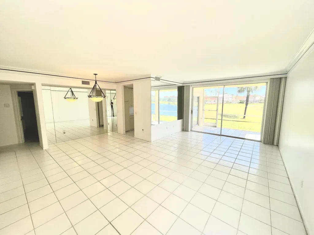 17317 Boca Club Boulevard Boca Raton FL 33487