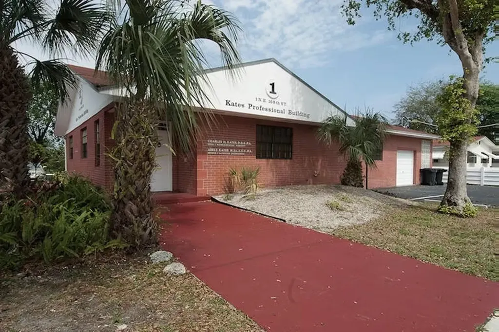 21 NE 168th Street North Miami Beach FL