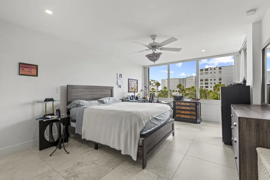 3589 S Ocean Boulevard South Palm Beach FL 33480