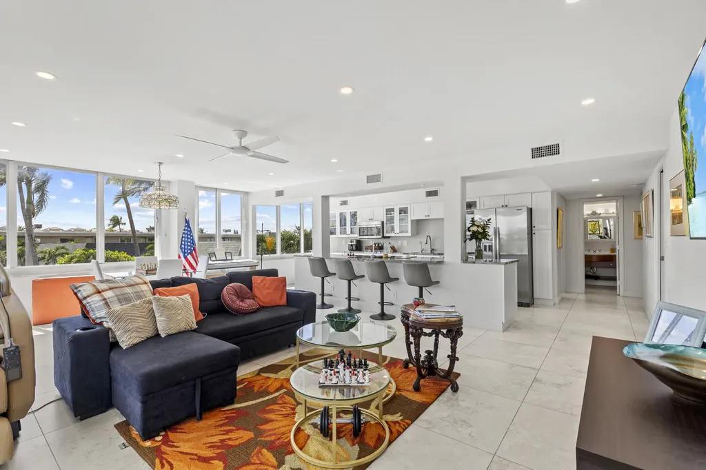 3589 S Ocean Boulevard South Palm Beach FL 33480