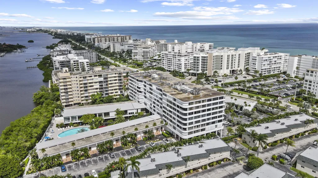 3589 S Ocean Boulevard South Palm Beach FL 33480