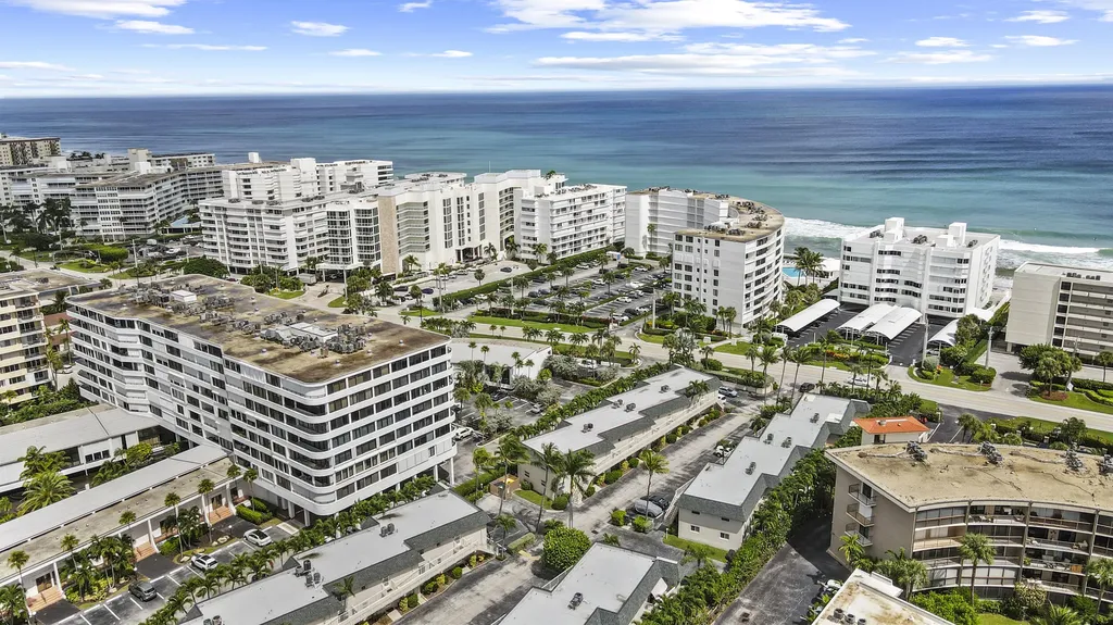 3589 S Ocean Boulevard South Palm Beach FL 33480