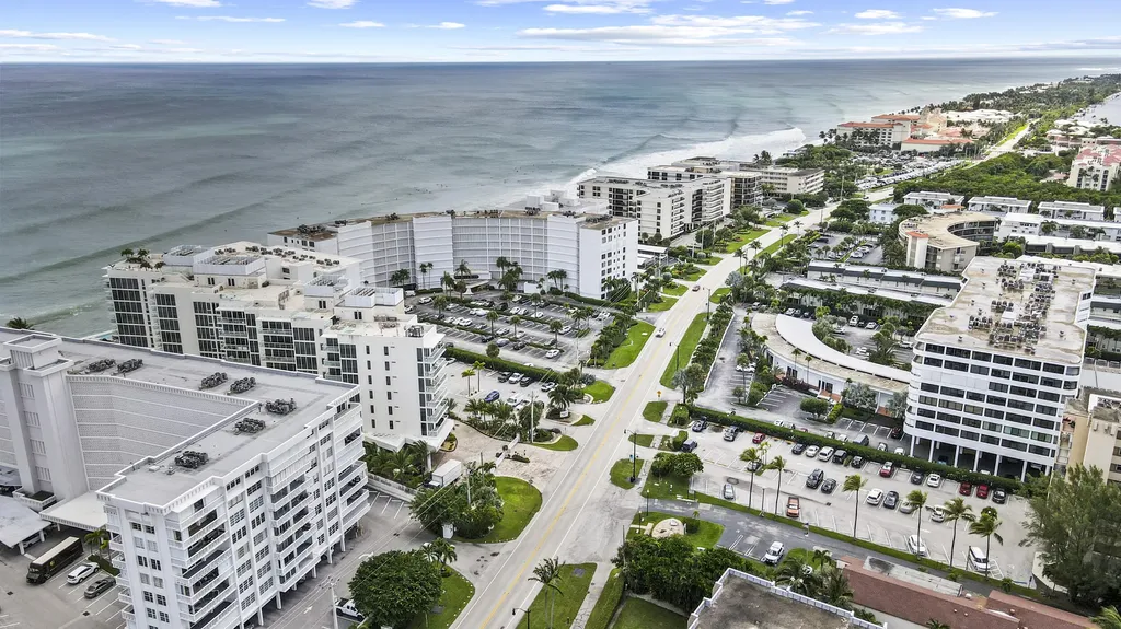 3589 S Ocean Boulevard South Palm Beach FL 33480
