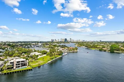 3055 Harbor Drive Fort Lauderdale FL 33316