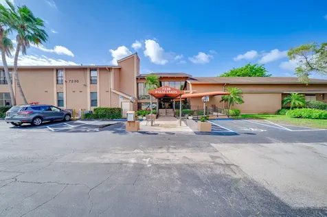 7301 NW 1st Street Margate FL 33063