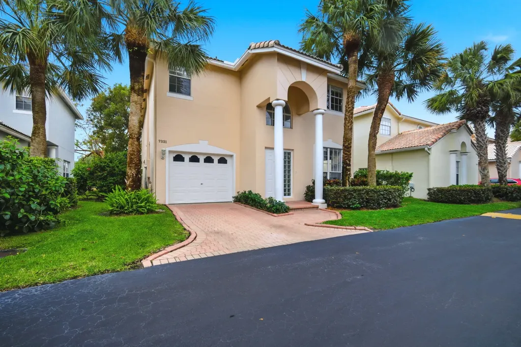 7331 Panache Way Boca Raton FL 33433