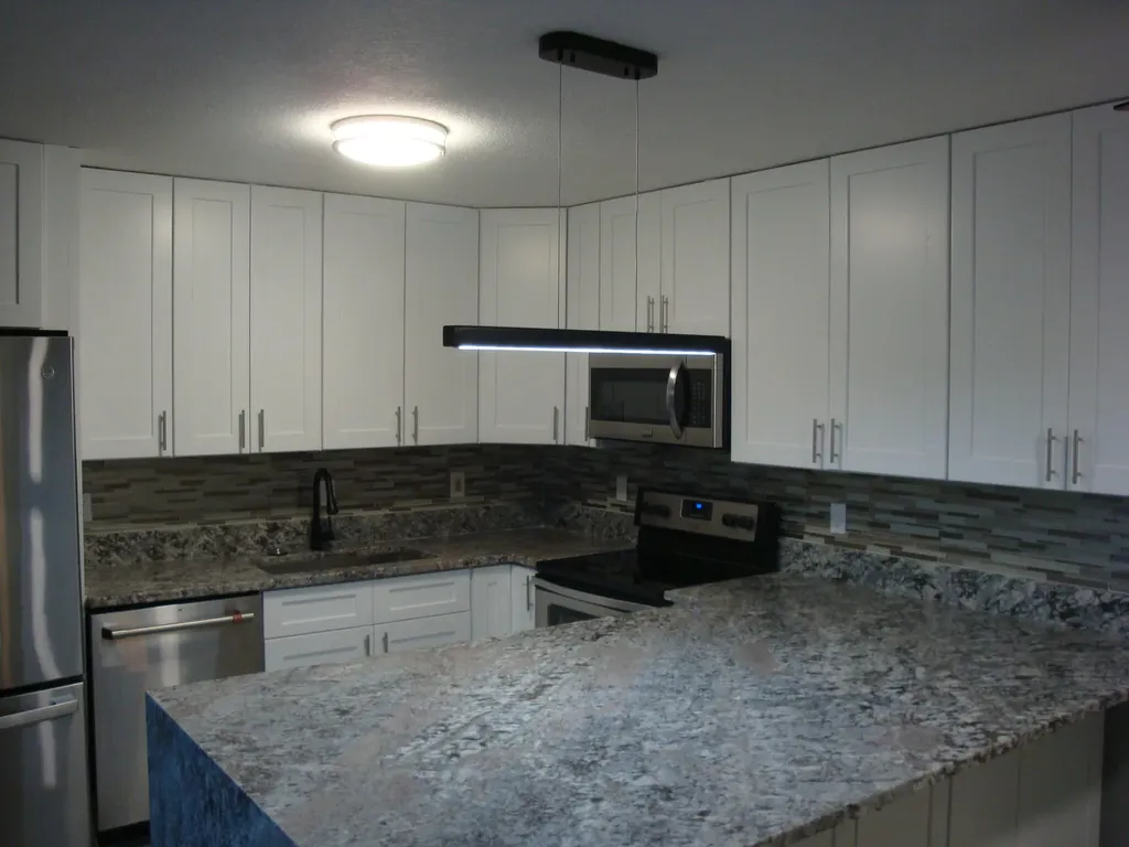 594 Springdale Circle Palm Springs FL 33461