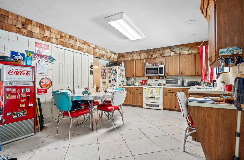 8619 NW 26th Court Coral Springs FL 33065