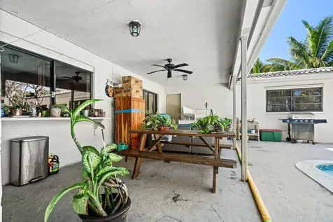 8619 NW 26th Court Coral Springs FL 33065
