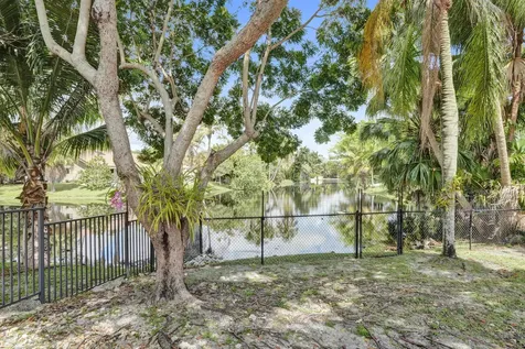 9721 Sea Turtle Drive Plantation FL 33324