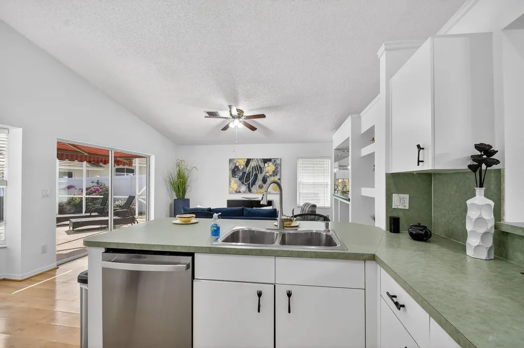 7760 Manor Forest Lane Boynton Beach FL 33436