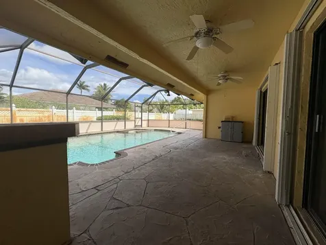1740 22nd Avenue N Lake Worth Beach FL 33460