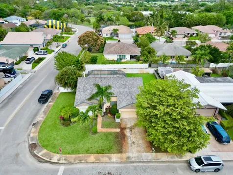 1740 22nd Avenue N Lake Worth Beach FL 33460