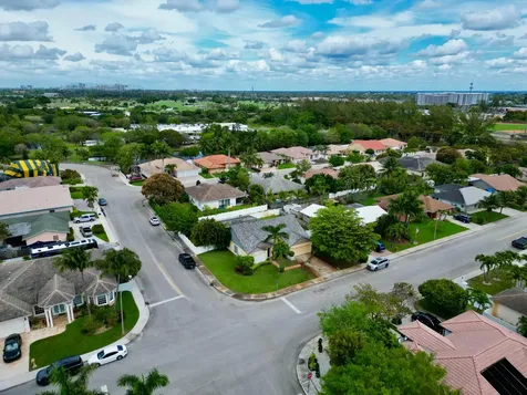 1740 22nd Avenue N Lake Worth Beach FL 33460