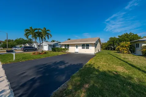8107 NW 96th Avenue Tamarac FL 33321