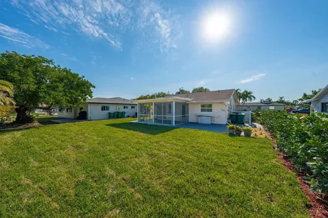 8107 NW 96th Avenue Tamarac FL 33321