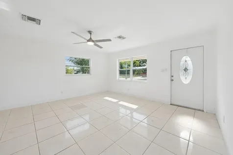 8107 NW 96th Avenue Tamarac FL 33321