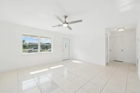 8107 NW 96th Avenue Tamarac FL 33321