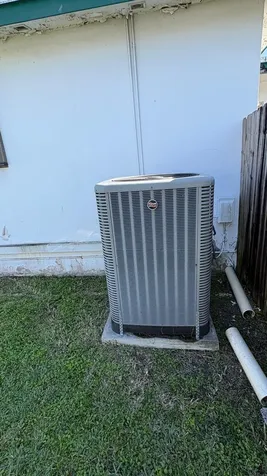 614 N 32nd Court Hollywood FL 33021