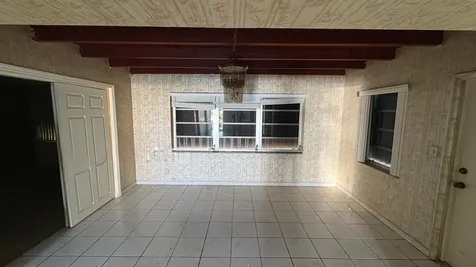 614 N 32nd Court Hollywood FL 33021