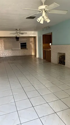 614 N 32nd Court Hollywood FL 33021