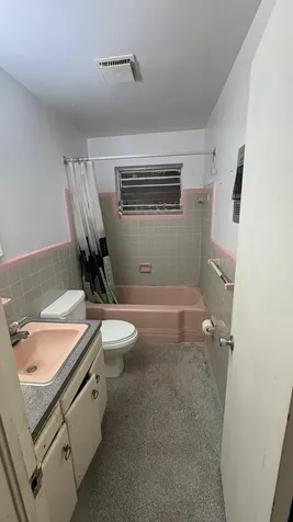 614 N 32nd Court Hollywood FL 33021