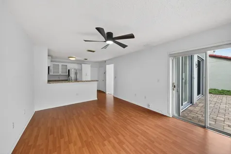 191 NW 118th Drive Coral Springs FL 33071