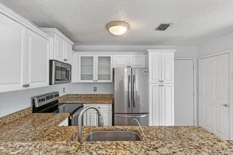 191 NW 118th Drive Coral Springs FL 33071
