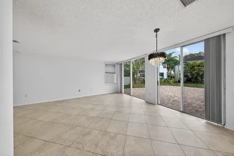 191 NW 118th Drive Coral Springs FL 33071