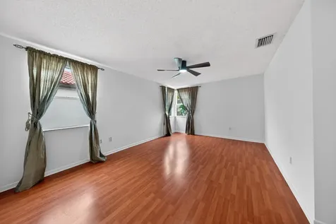 191 NW 118th Drive Coral Springs FL 33071